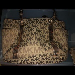 Michael Kors purse and matching wristlet